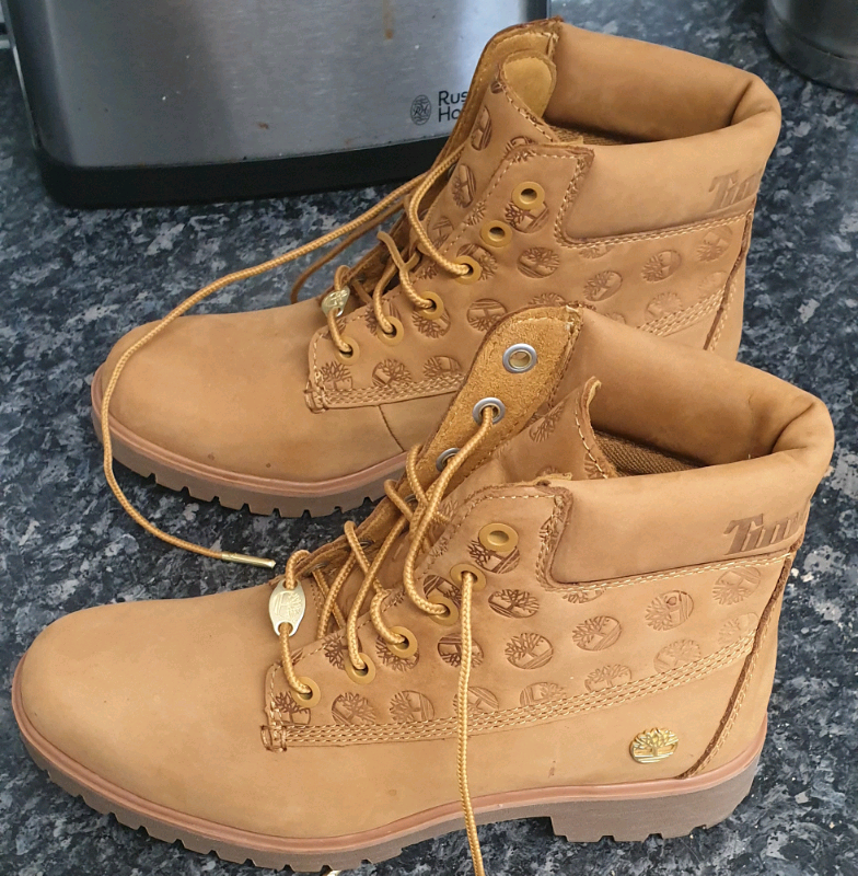 ladies timberland boots size 6